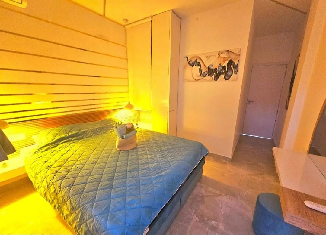 Sun Sea No 7 First Line Apartment Peraia