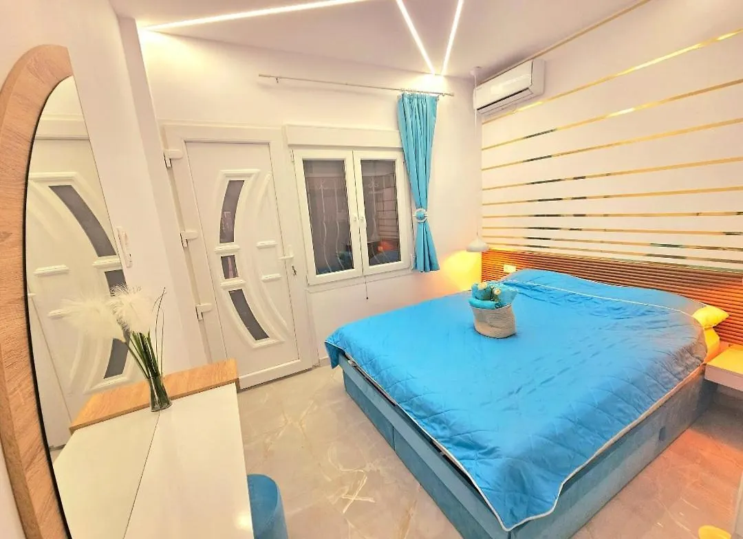 Sun Sea No 7 First Line Apartment Peraia
